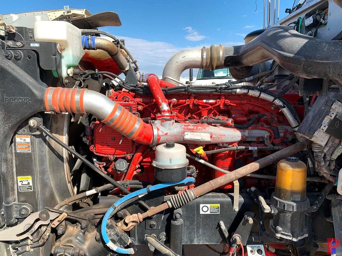 Used 2013 PETERBILT 388 T/A SLEEPER HAUL TRUCK