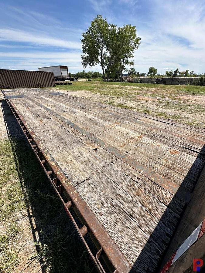 Used 2004 TRANSCRAFT DTL-3000 T/A STEP DECK TRAILER