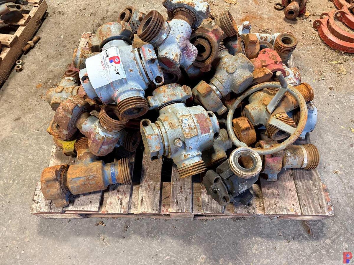 Used PALLET W/ 2” FIG 1502 15K WP PLUG VALVES, ELLS, TEES, CROSSES, & CROSS OVER FITTINGS