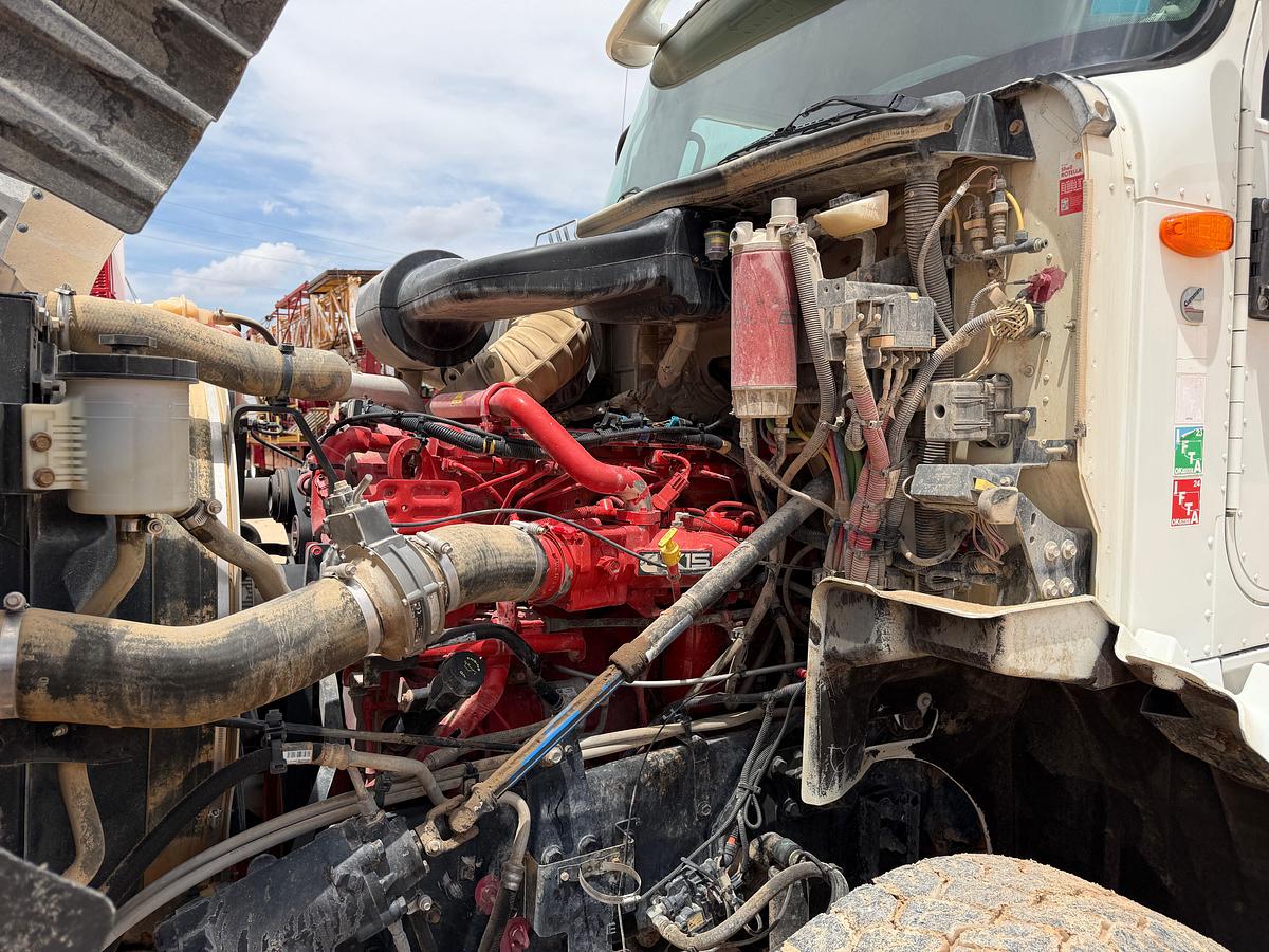 Used 2019 INTERNATIONAL ENERFAB 10k KILL TRUCK W/ 130BBL KILL TRAILER