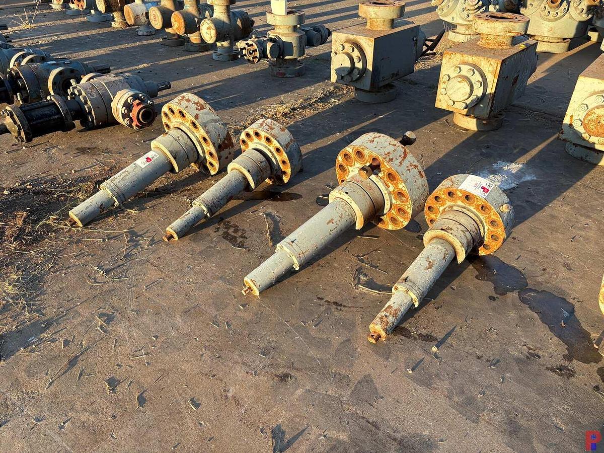 Used (4X$) (4) 15K MANUAL FRAC VALVE STEMS