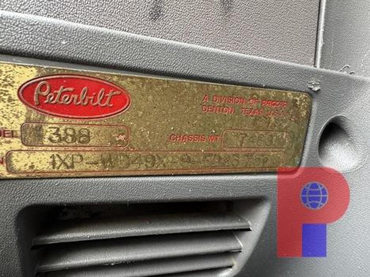 Used 2014 PETERBILT 388 T/A DUMP TRUCK