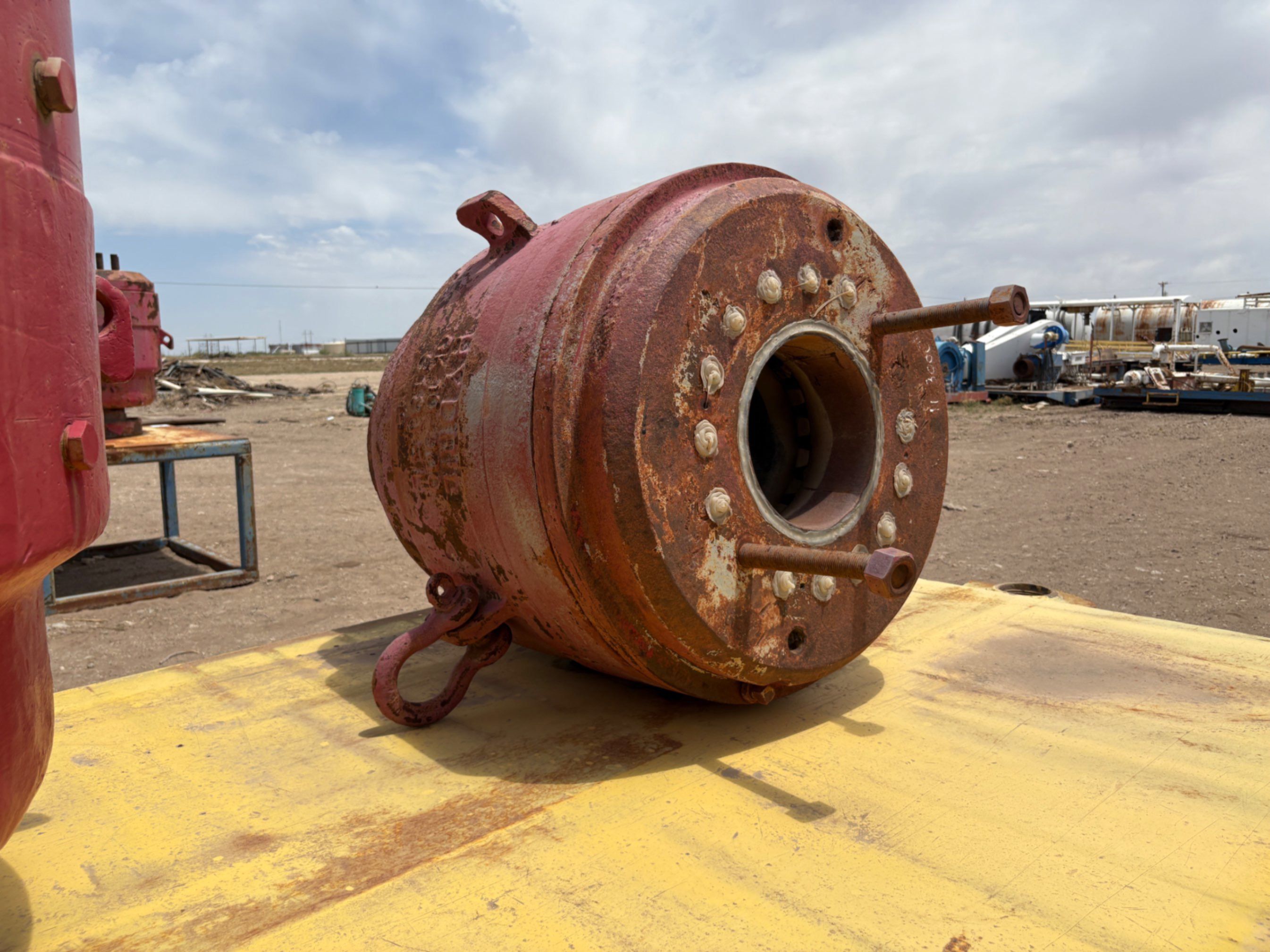 Used Hydril 11” 3K annular bop