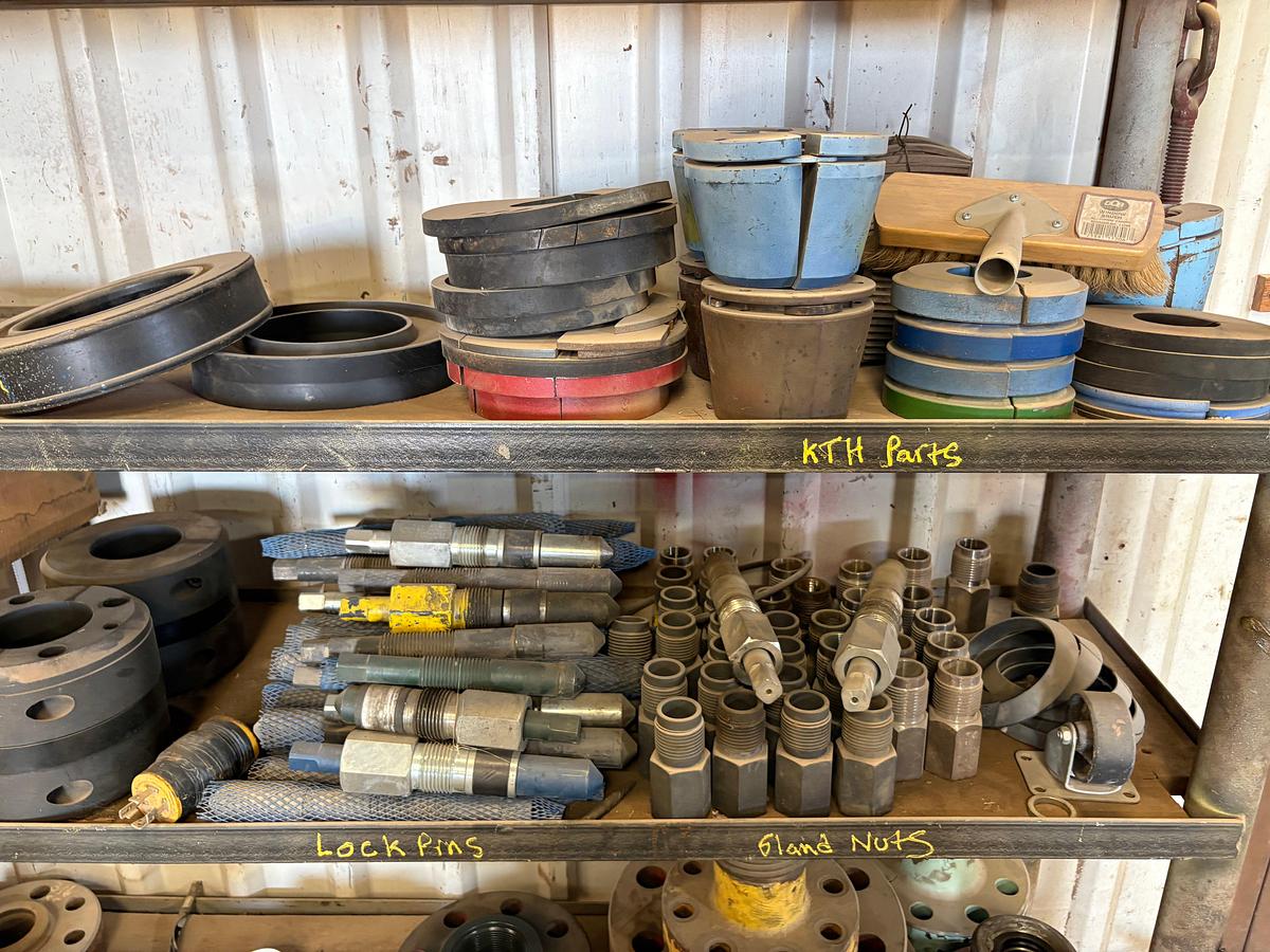 Used Lot of assorted landing flanges, weco flanges, pipe nipples, pressure gauges, seals, etc.