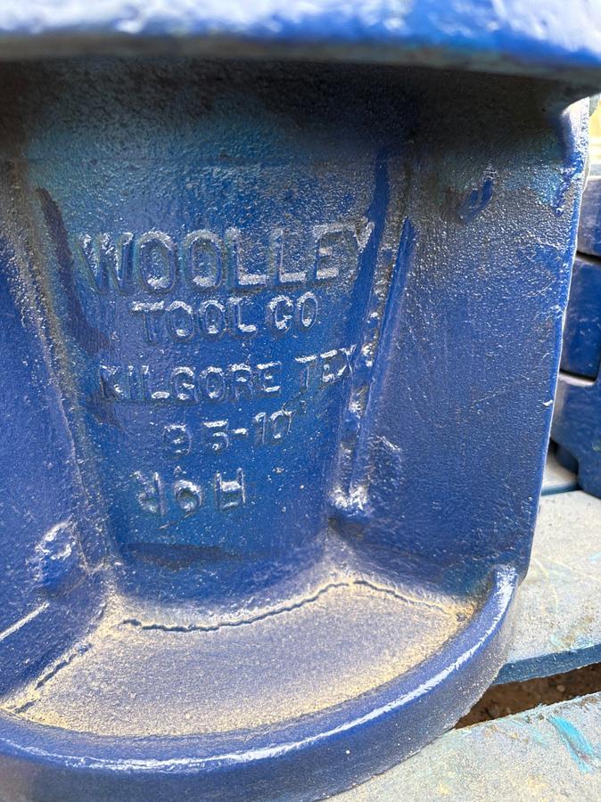 Used Wooley 100 ton manual slip bowl