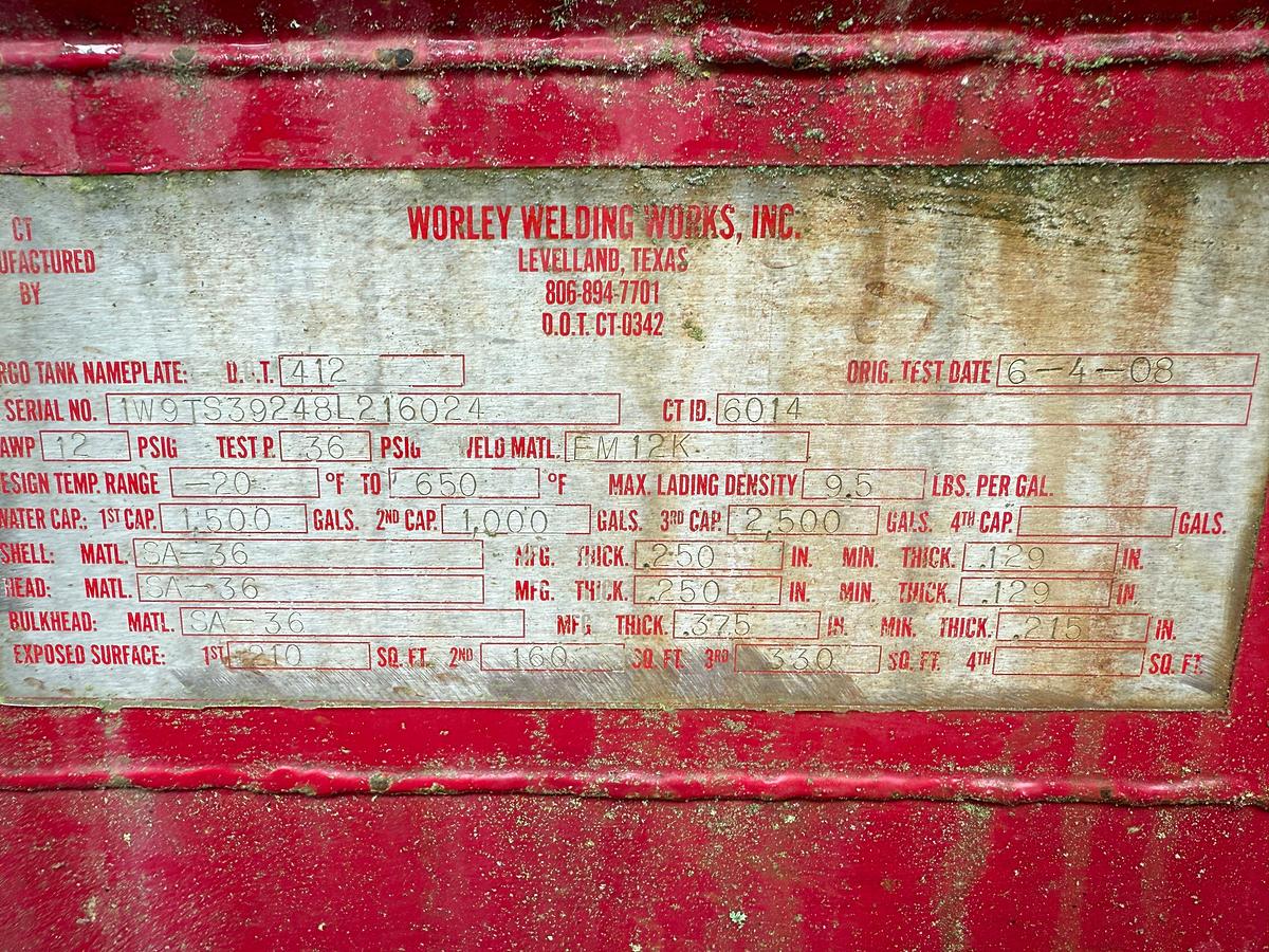 Used 2008 WORLEY WELDING WORKS 5,000 GAL 3-COMP ACID TRANSPORT TRAILER