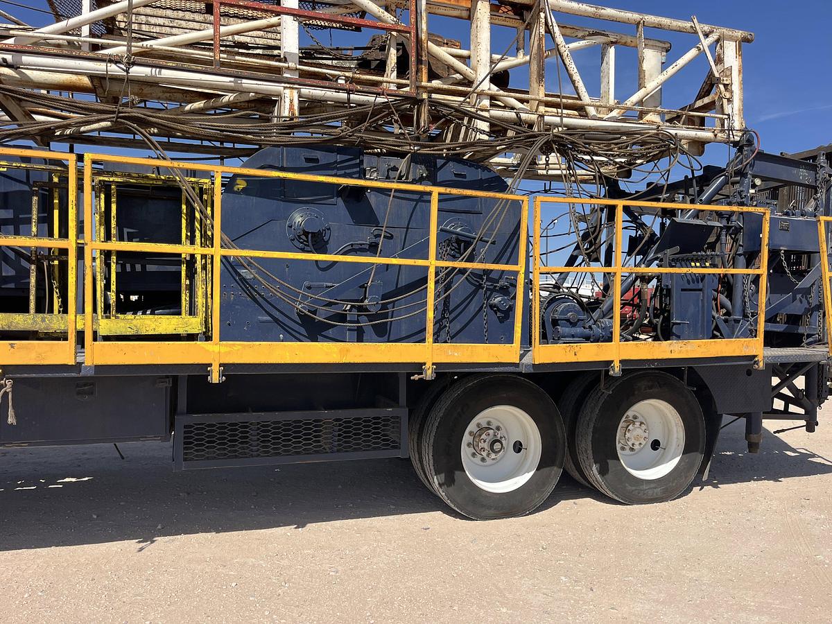 Used 1982 RIG TECH 450 SERIES WELL SERVICE RIG