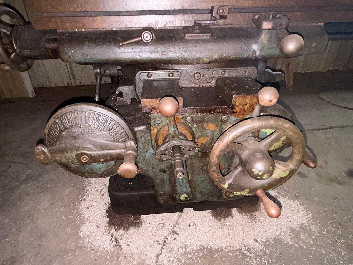 Used MILWAUKEE MODEL K MILLING MACHINE