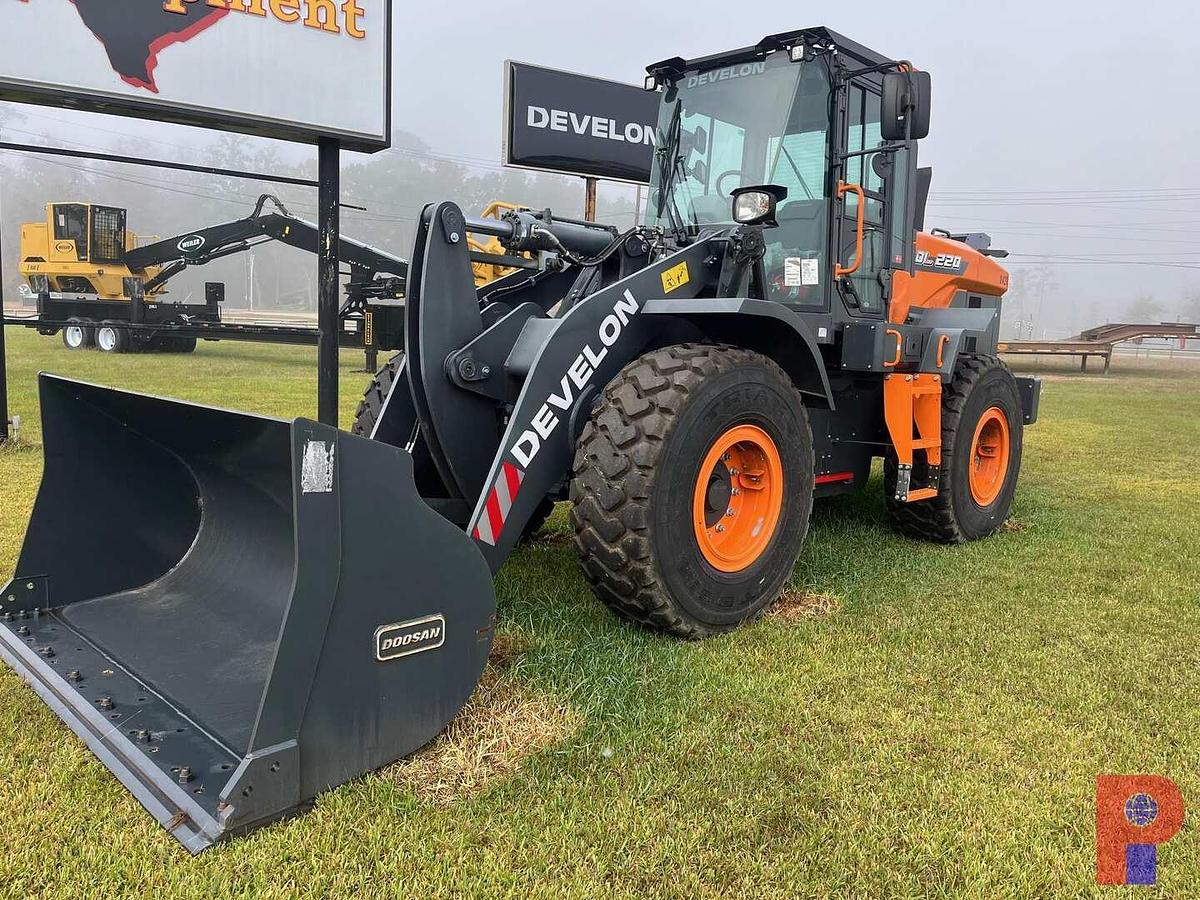 Used (NEW) 2023 DEVELON DL220-7 WHEEL LOADER **3 YEAR 5,000 HR. FULL WARRANTY**