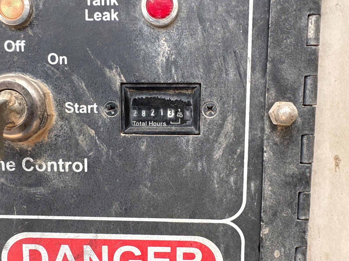 Used 2013 WARREN POWER SYSTEMS NPS-P-20 20KW S/A BUMPER PULL TOWABLE GENERATOR