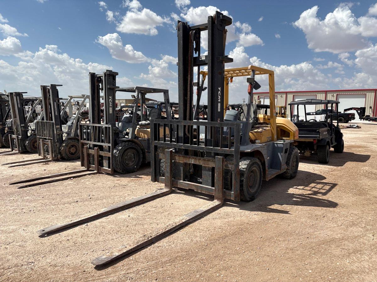 Used TCM FD70-2 14,900lbs forklift