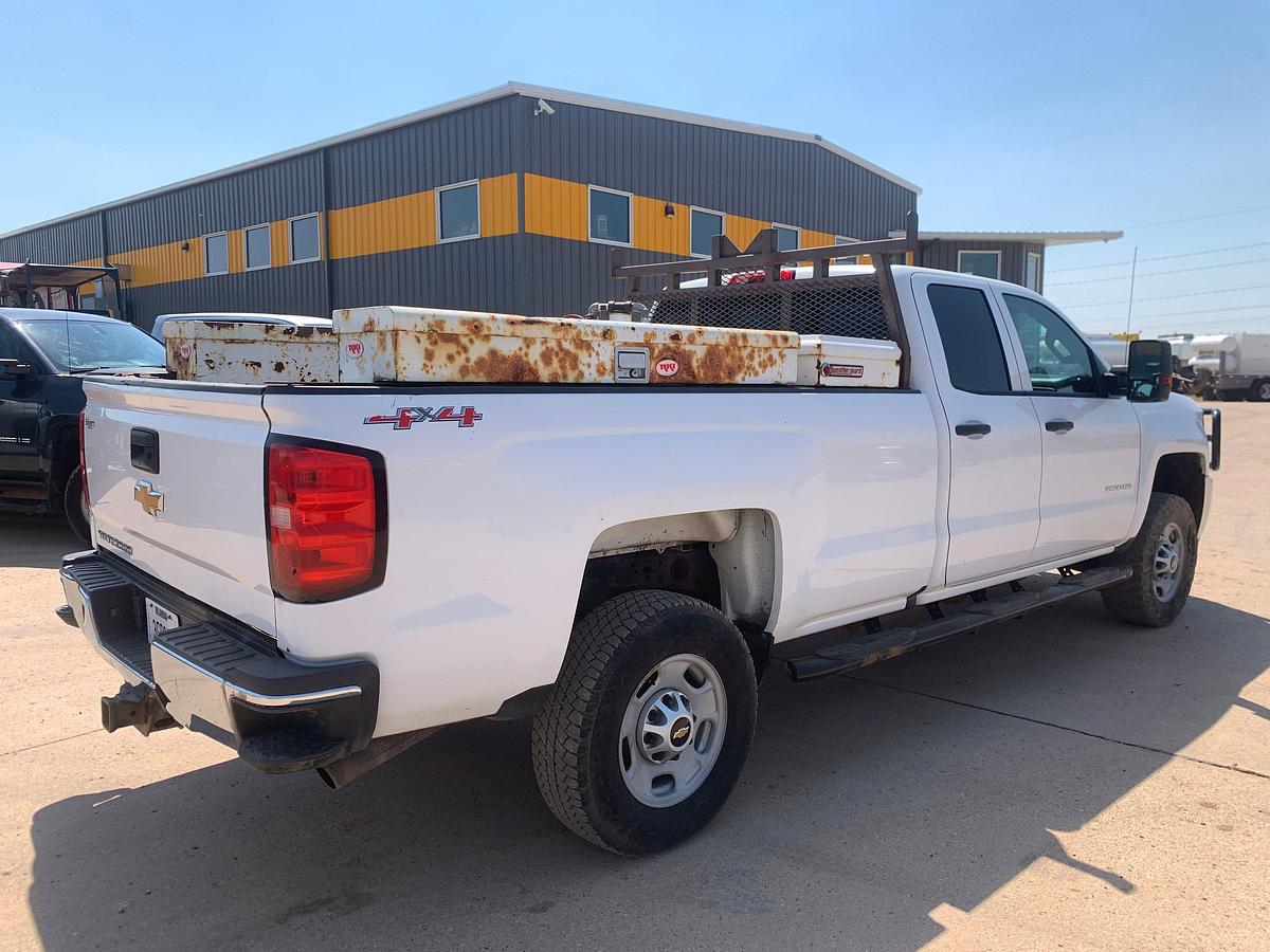 Used 2017 CHEVROLET SILVERADO 2500HD 4X4 CREW CAB PICKUP TRUCK