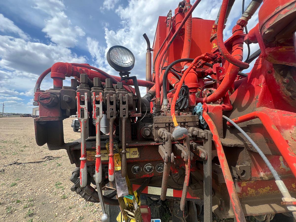 Used 2004 FORD F-750 SUPER DUTY AUGER / ANCHOR TRUCK