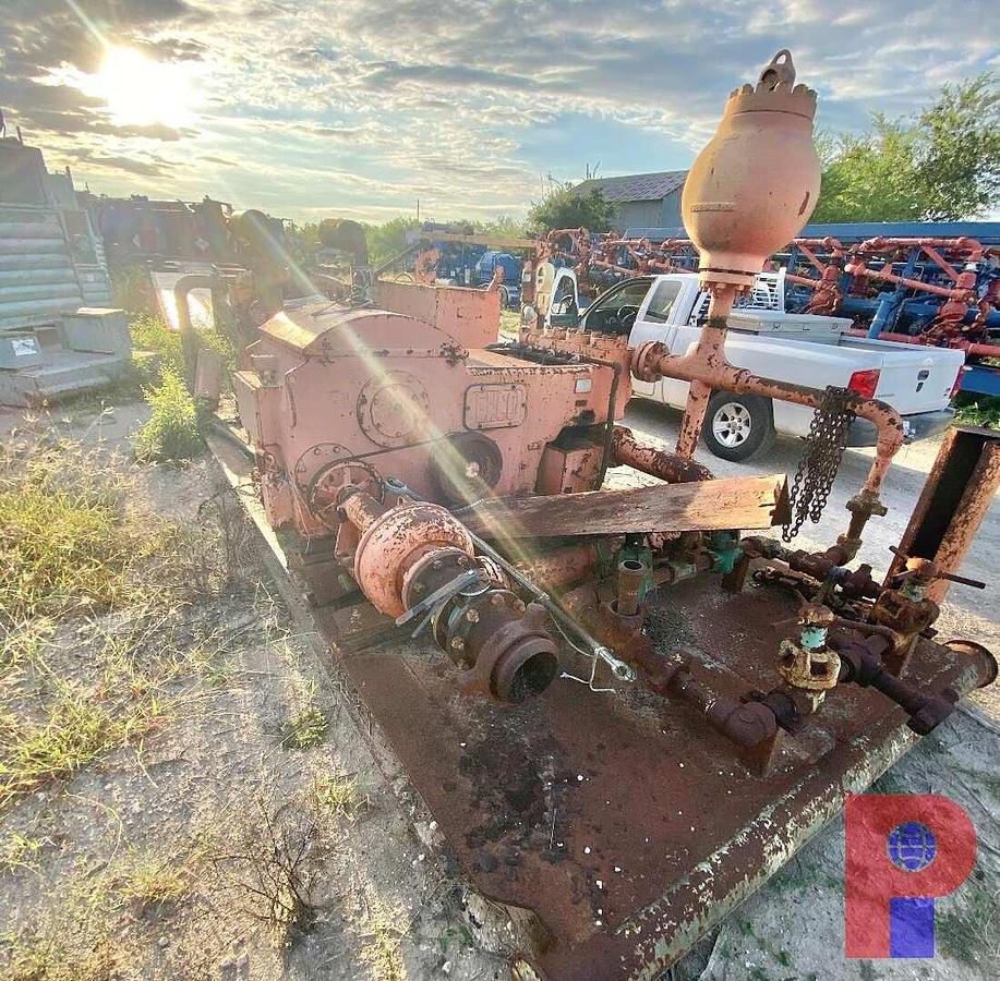 Used ELLIS WILLIAMS 440 TRIPLEX PUMP