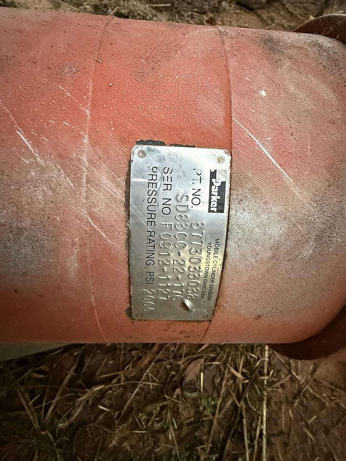 Used 83” PARKER P/N 3773033038 RAISING RAM HYDRAULIC CYLINDER