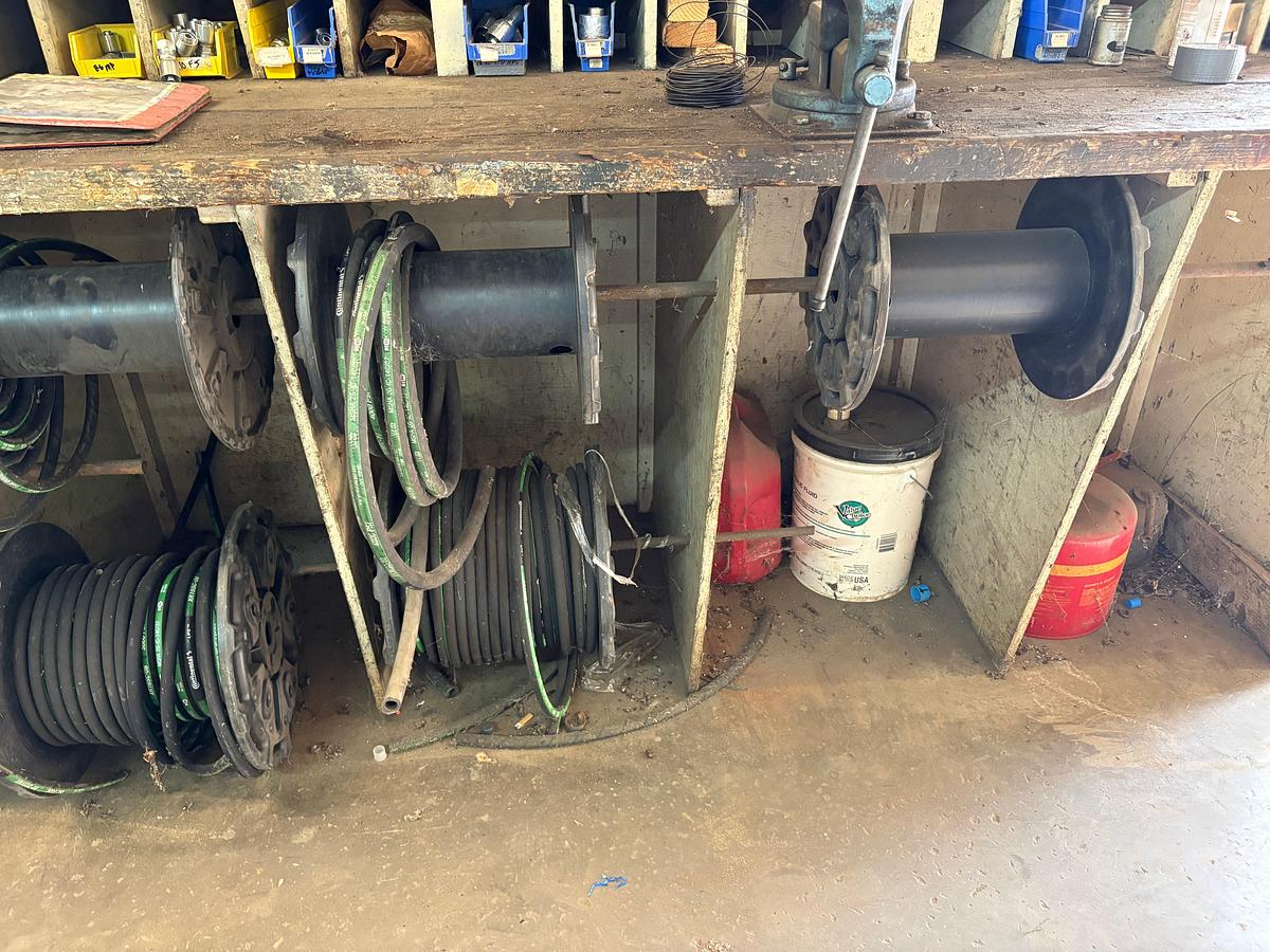 Used COMPLETE HOSE CRIMPING & ASSEMBLY STATION