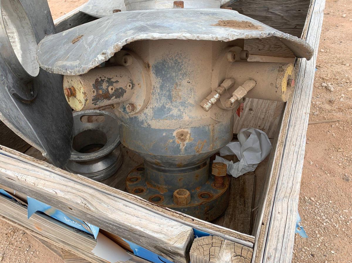 Used Tote w/ Hydraulic Wireline Strippers and Stabbing Plates