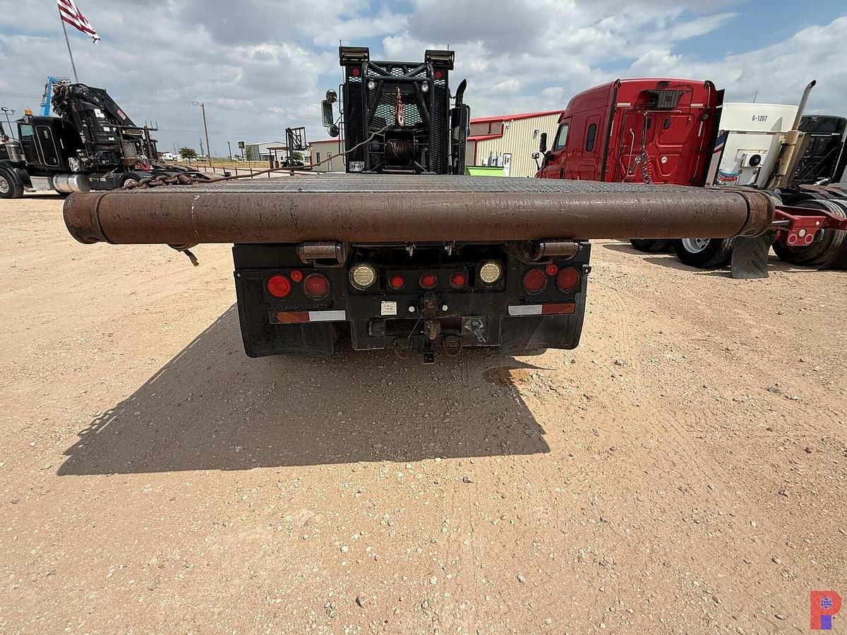 Used 1992 PETERBILT 357 T/A DAYCAB FLATBED WINCH TRUCK