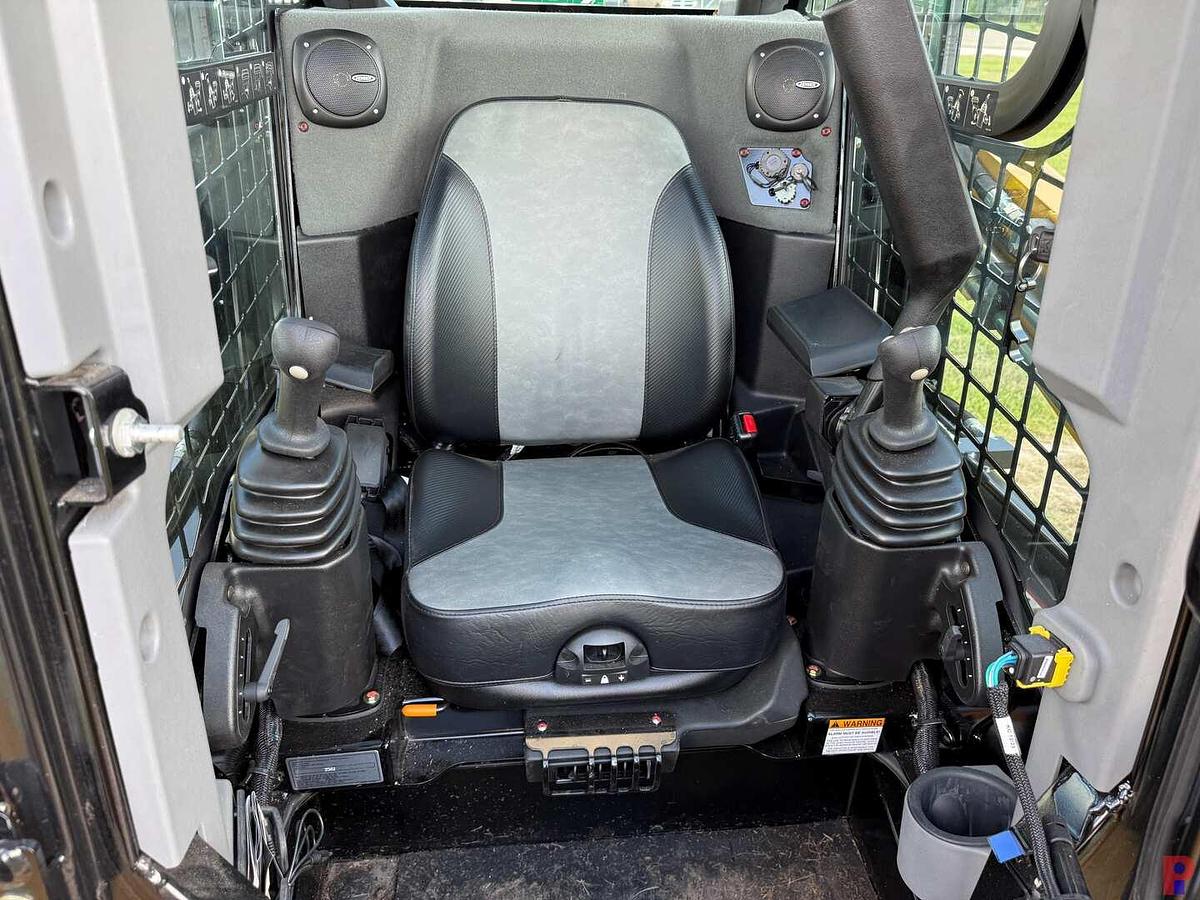 Used (NEW) 2024 ASV RT75HD COMPACT SKID STEER LOADER **2 YEAR 2000 HOURS**