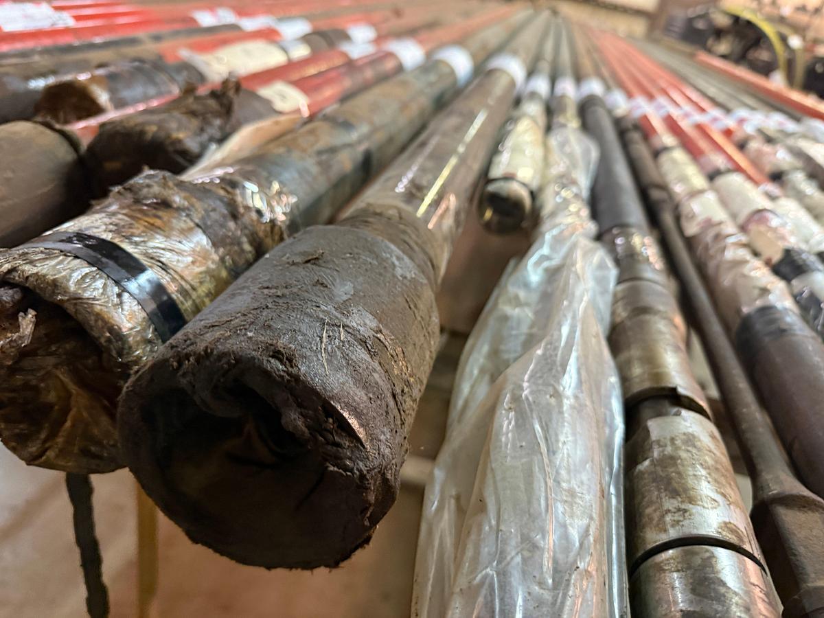 Used 2-1/2” x 2-1/4” x 12’ CS BARREL