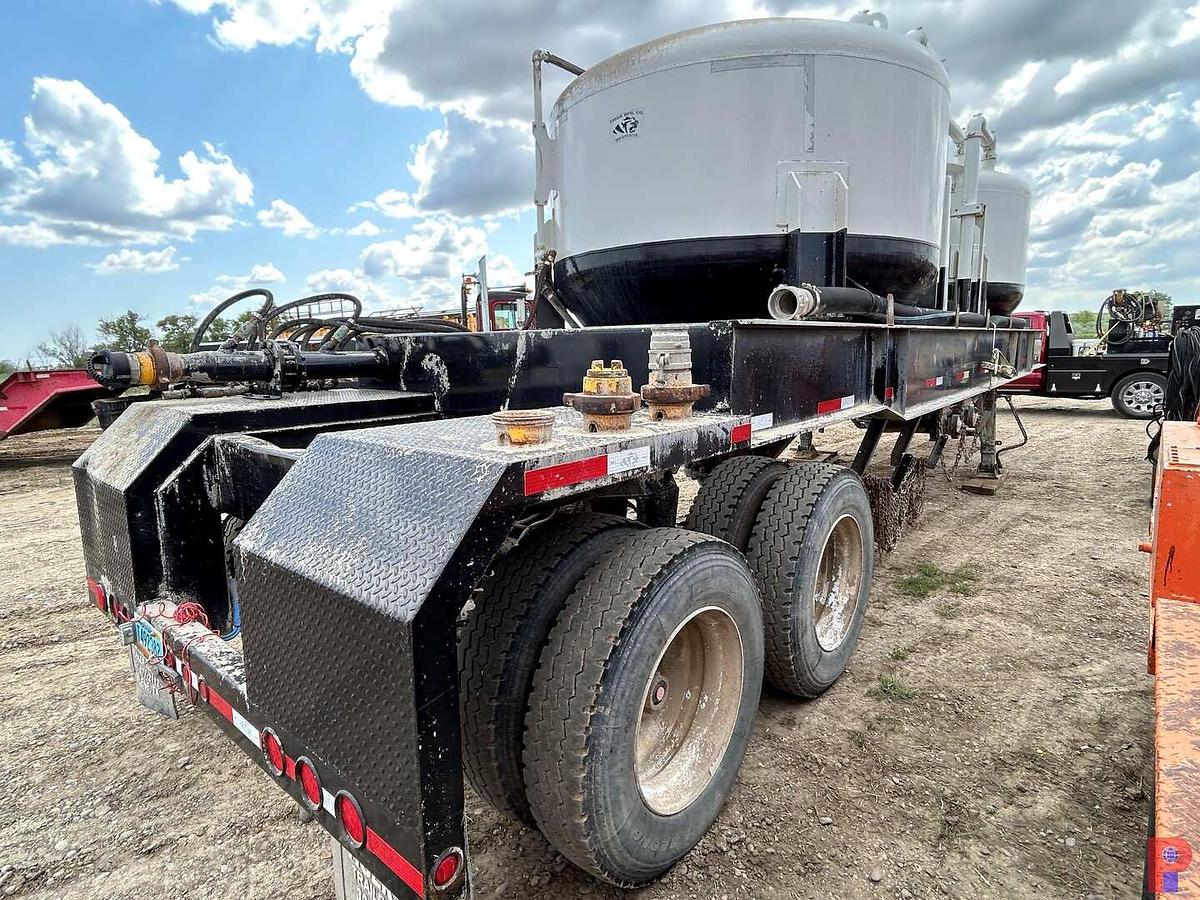 Used 2018 TIGER MANUFACTURING CO. DOUBLE POD PNUEMATIC DRY BULK TRAILER