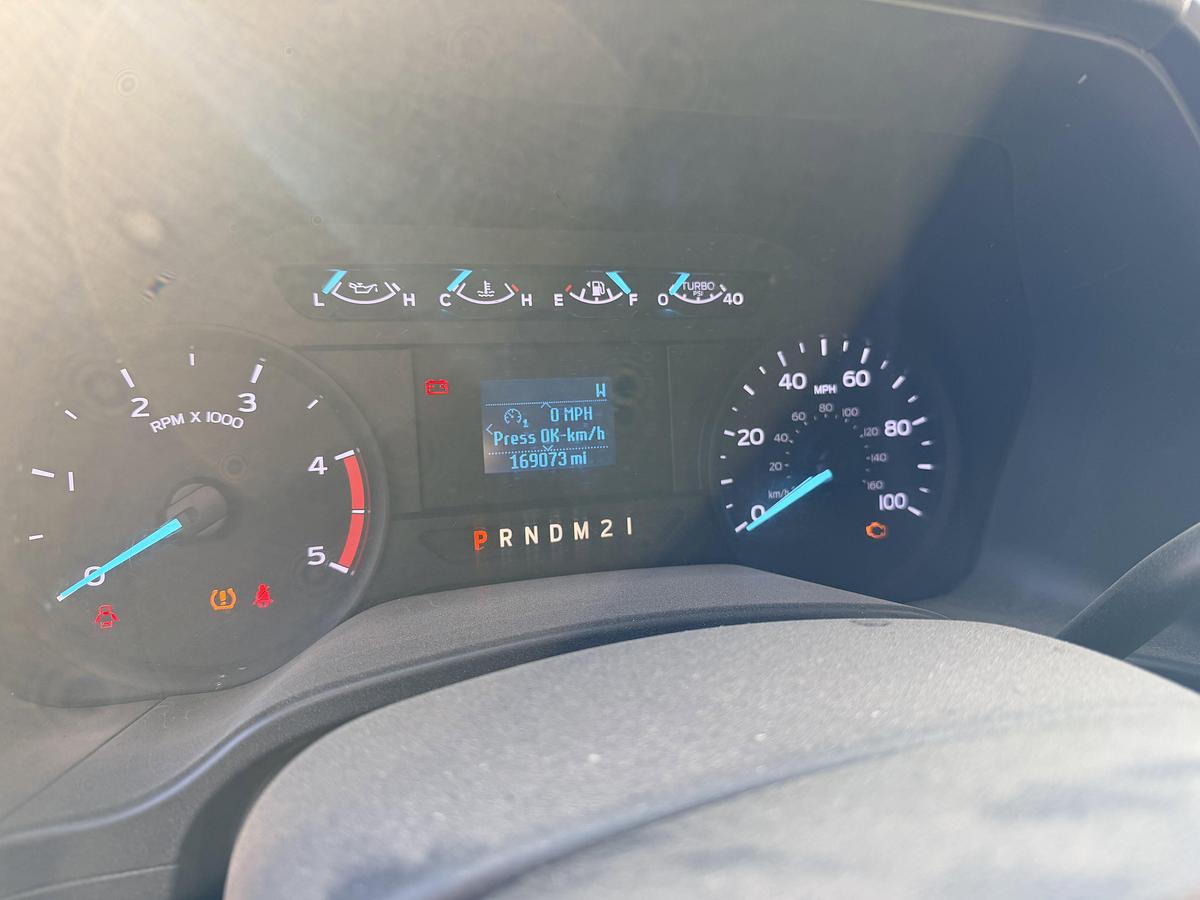 Used 2019 FORD F-250 XL FX4 6.7L 4WD CREW CAB PICKUP TRUCK