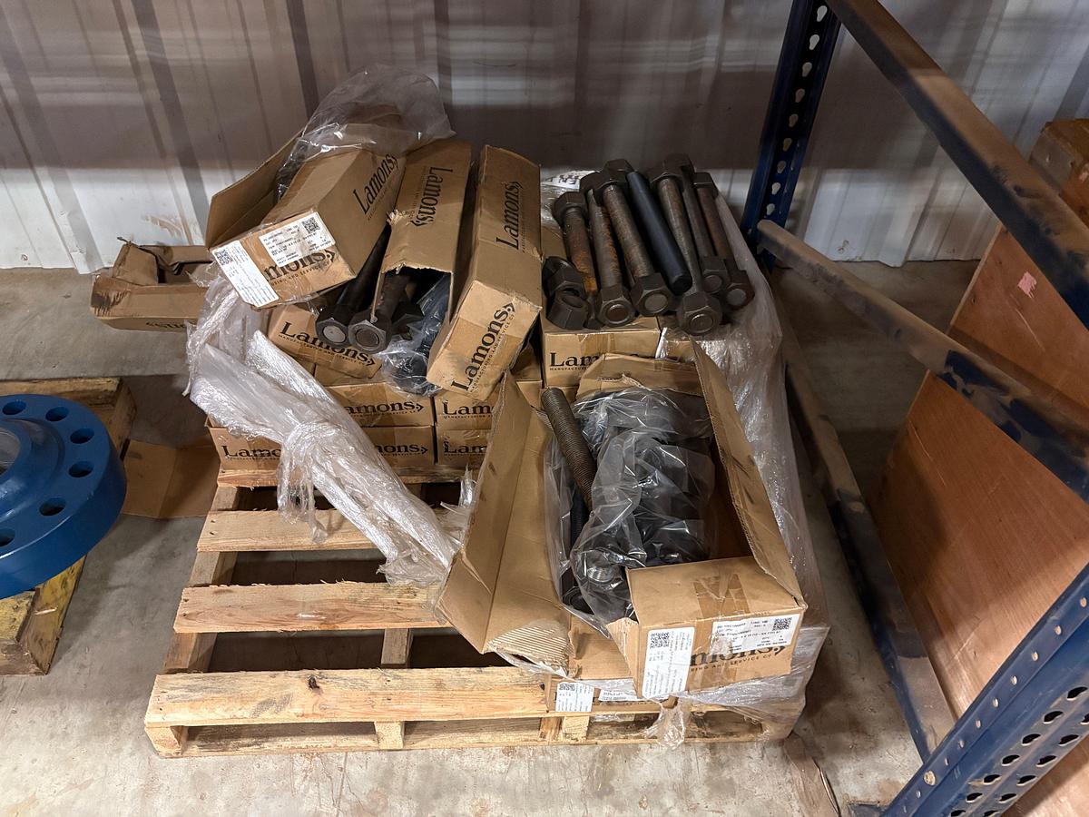 Used (7 pallets) w/ assorted landing flanges, 3” & 4” 1002 weco flanges, & unused 1-8x7 & 1-1/2-8x13 stud bolts