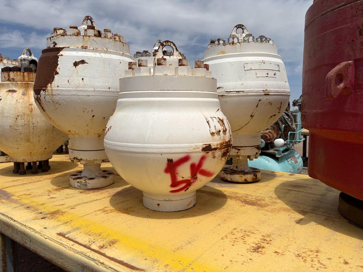 Used (2) HYDRIL 5K pulsation dampeners