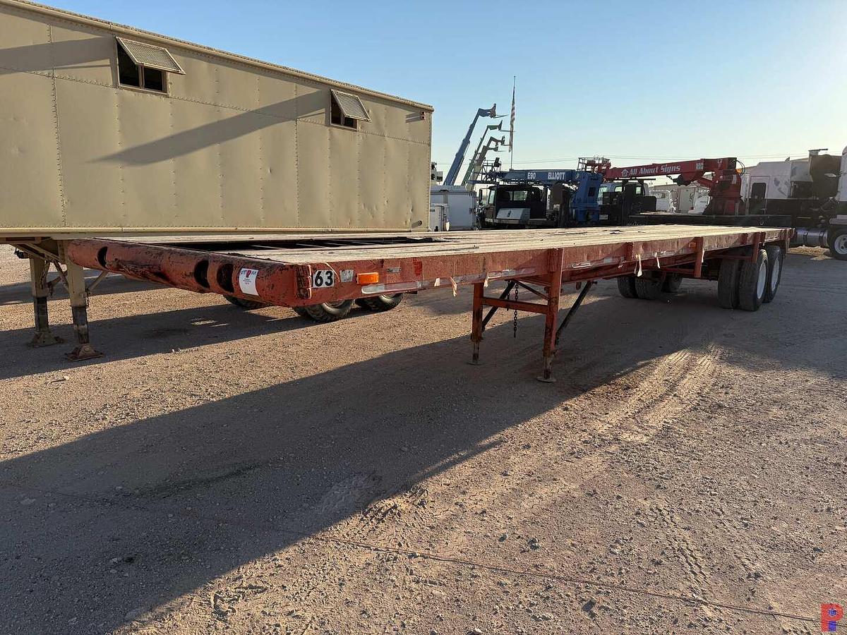 Used 1982 LUFKIN 40’ X 102” OILFIELD FLOAT FLATBED TRAILER
