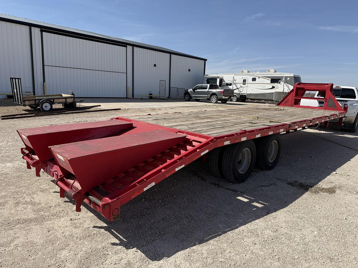 Used PJ 25’ + 5’ x 102” T/A DUAL WHEEL GOOSENECK TRAILER