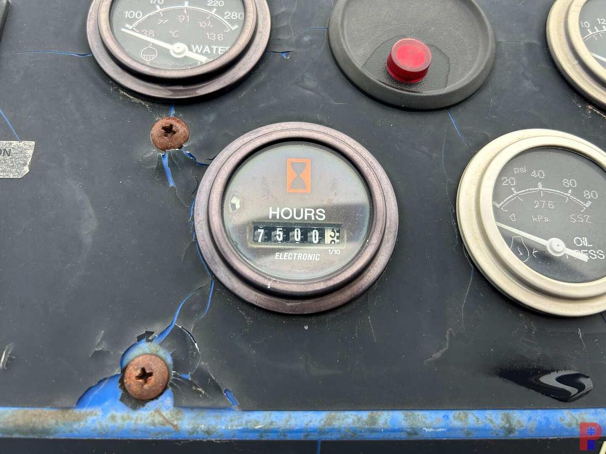 Used AMERICAN-LINCOLN PROPANE POWERED FLOOR SWEEPER