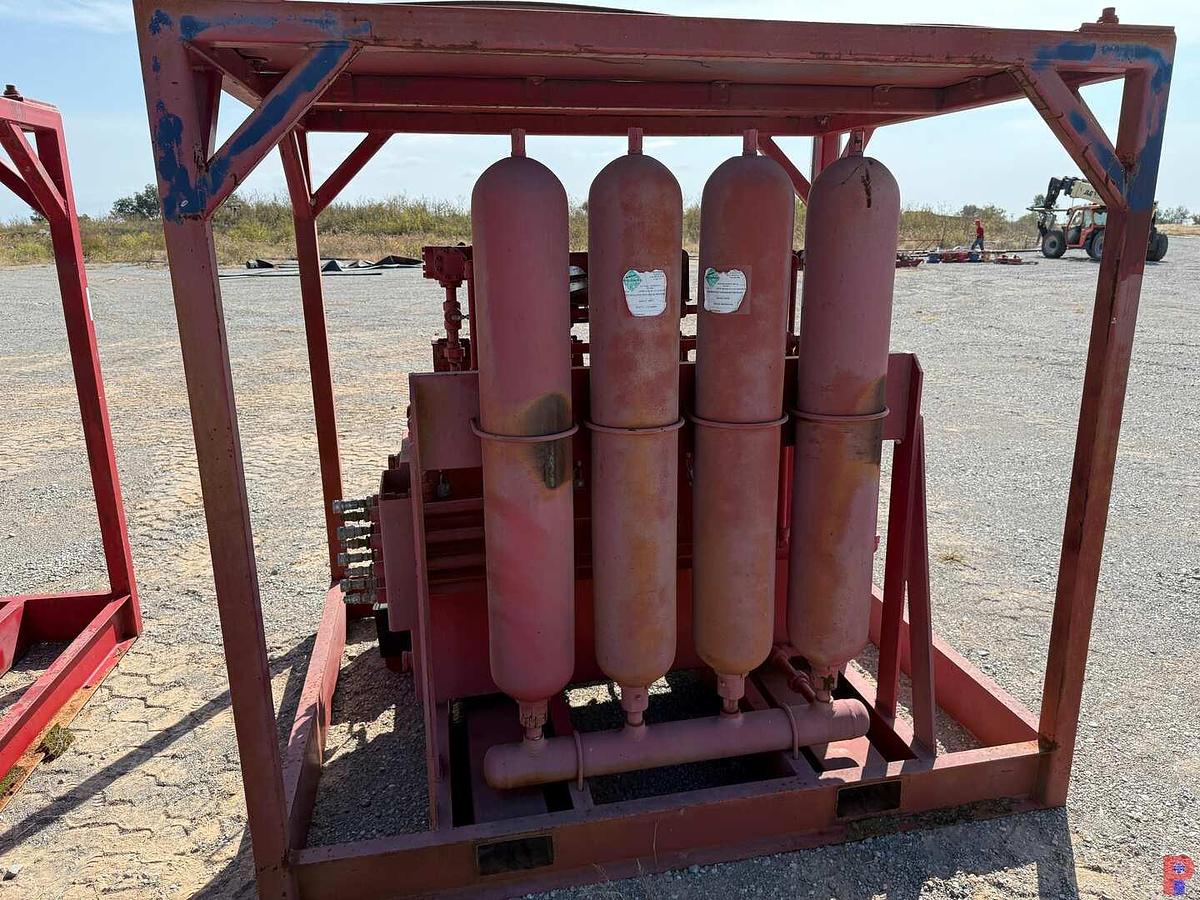Used 4-STATION 4-BOTTLE ACCUMULATOR CLOSING UNIT SKIDDED