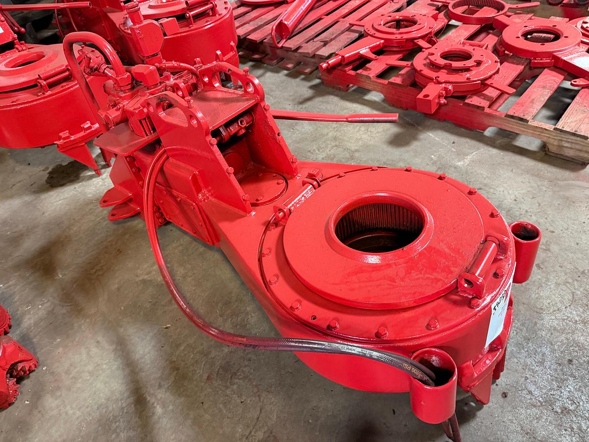 Used FOSTER 58-93R TUBING POWER TONG