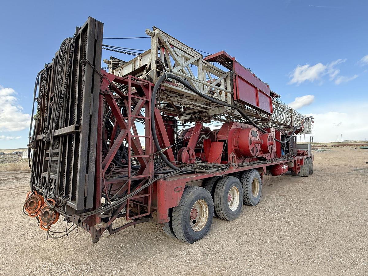 Used 2004 CROWN CE550 DD 104’-250K 5-AXLE WELL SEEVICE WORKOVER RIG