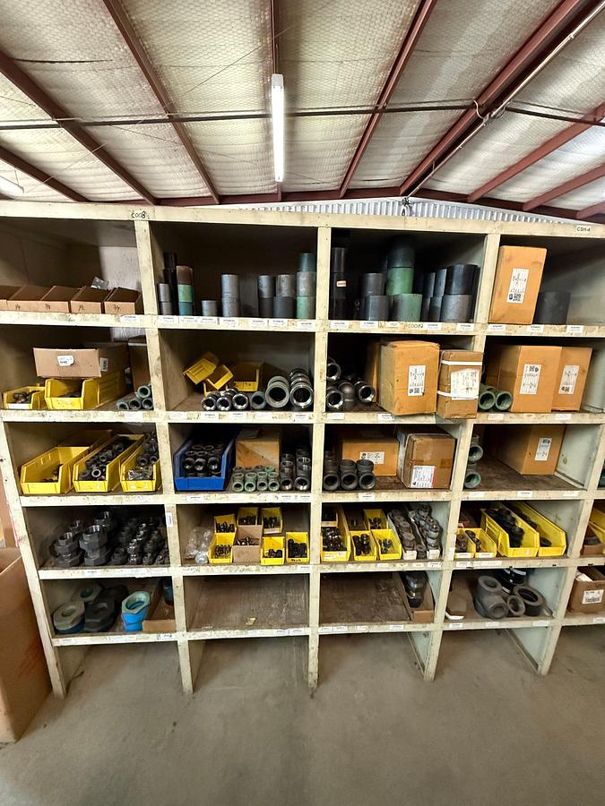 Used SECTION OF (100+) MOSTLY 1/8” THRU 3” 2K WP HEAVY WALL PIPE FITTINGS