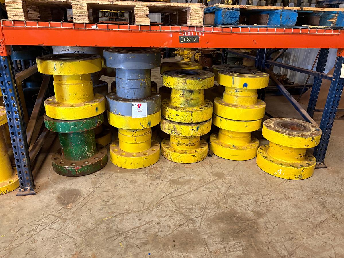 Used (18x$) (17) 7” 15k x 7” 10k spacer spools & (1) 11” Braden head