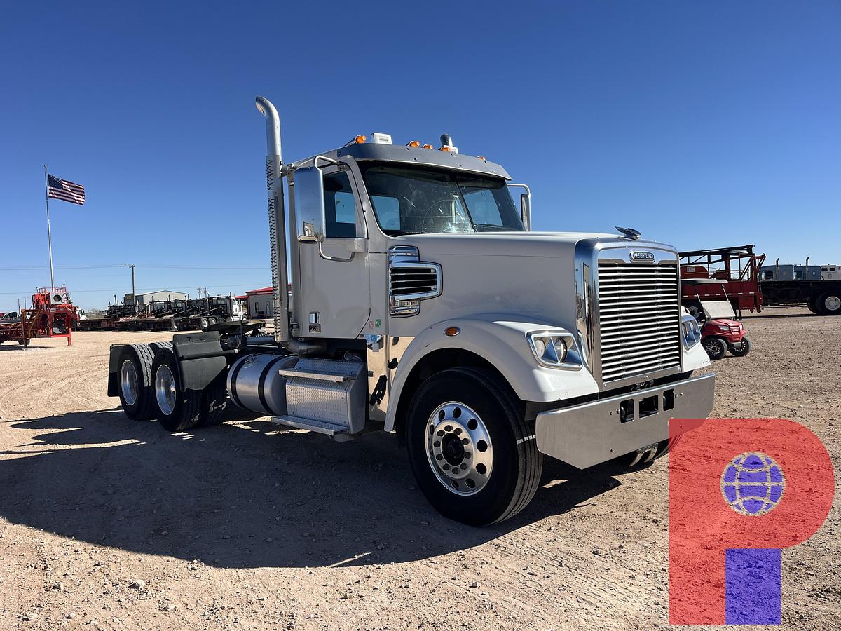 Used 2022 FREIGHTLINER CORONADO 122 SD T/A DAYCAB HAUL TRUCK