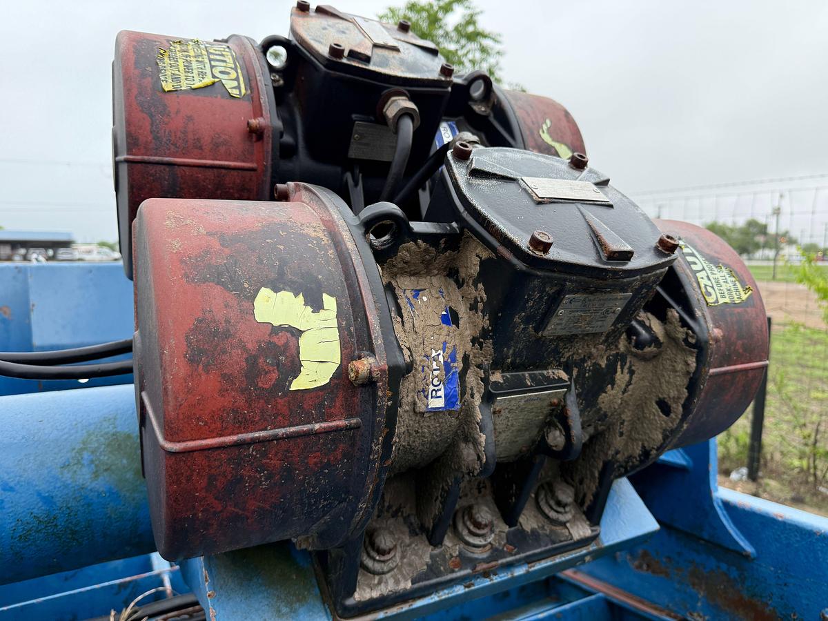 Used 2011 NOV BRANDT COBRA 3-PANEL 104” X 67” X 54” SHALE SHAKER