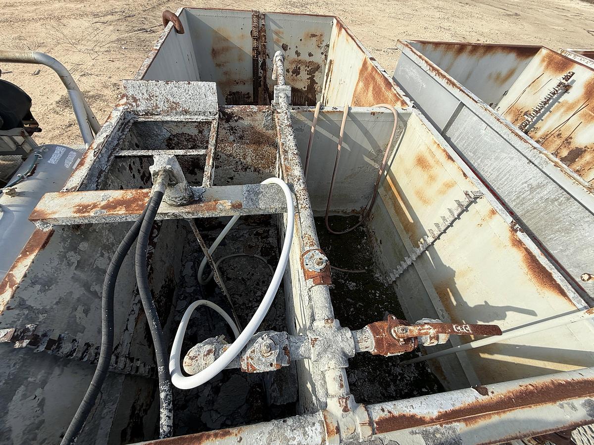 Used 15’ X 7’ X 5’ 2-COMPARTMENT MIXING TANK W/ PORCH, CATWALK, AGITATOR