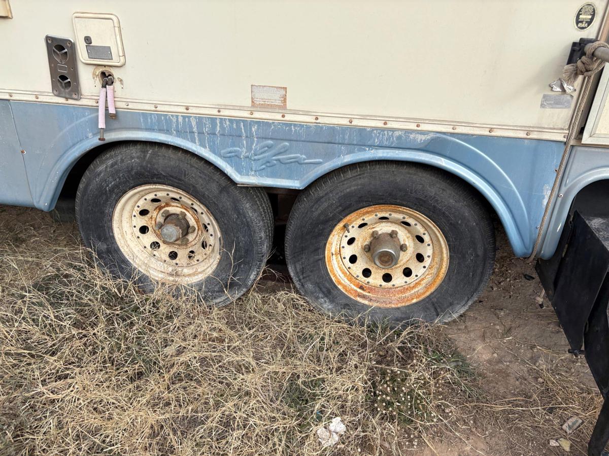 Used Afta 30’ T/A GOOSENECK CAMPER TRAILER