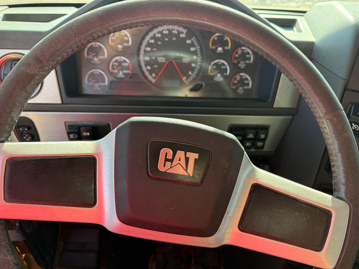Used 2014 CATERPILLAR CT660S T/A DAYCAB 15YD DUMP TRUCK