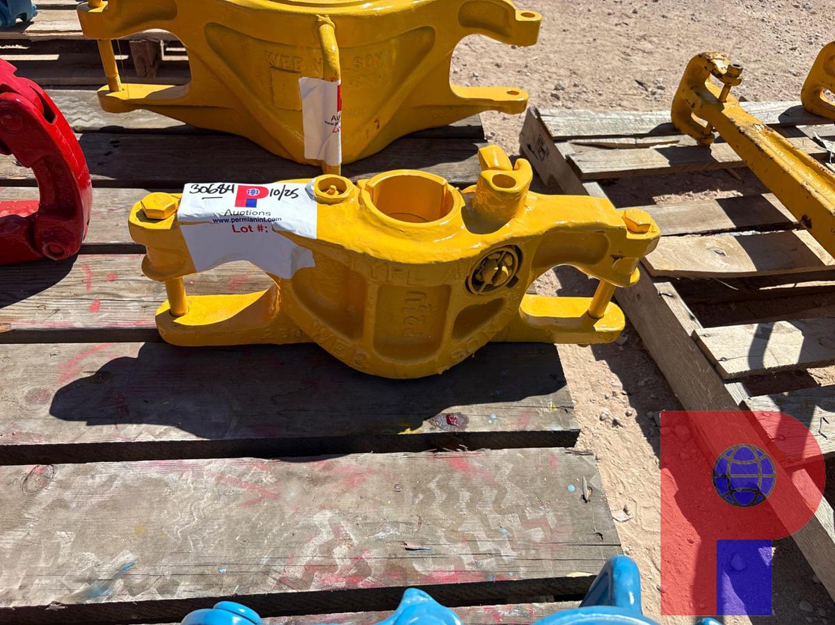 Used WEB WILSON 2-7/8” TYPE AT 100-TON SIDE DOOR ELEVATOR