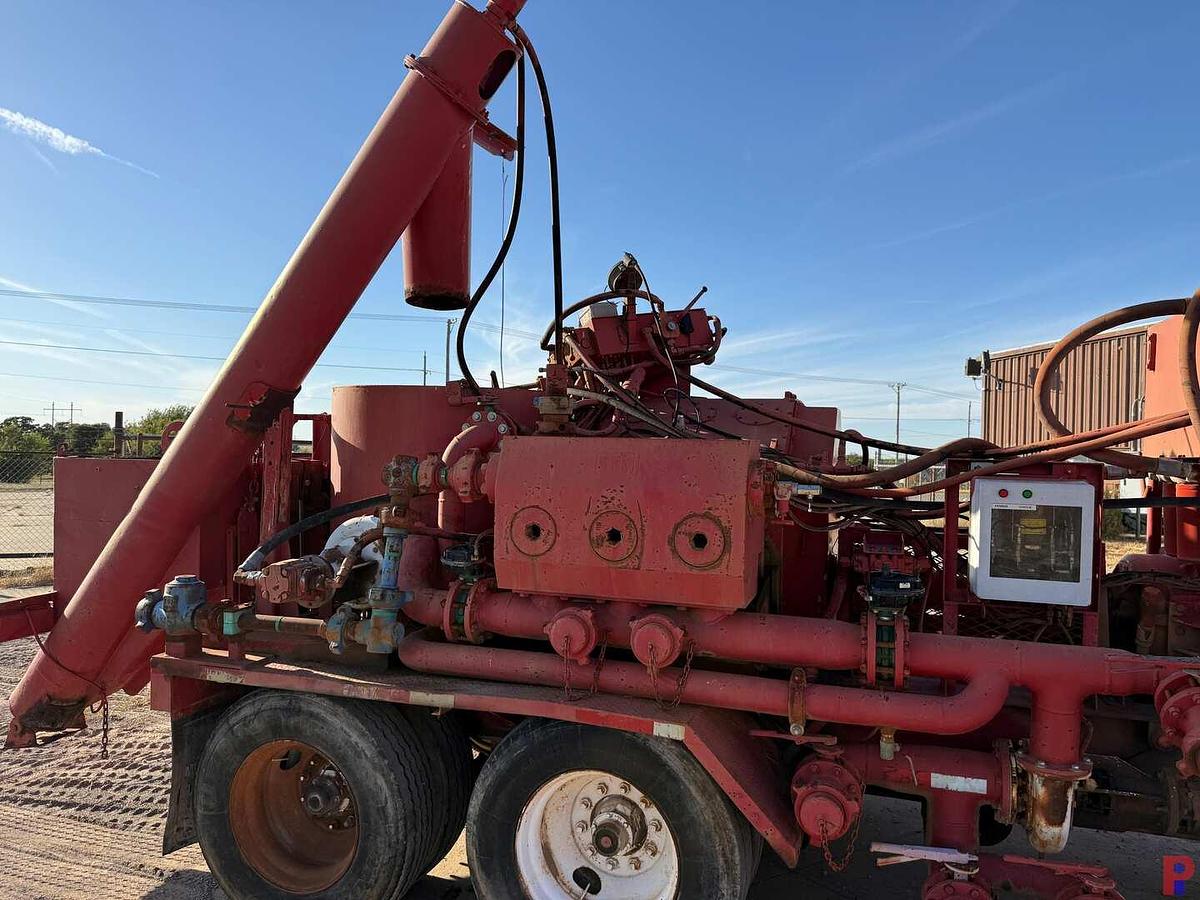 Used SPM 2,000 HP TRIPLEX ACID PUMP P/B DETROIT 16V149TTIA ON T/A TRAILER