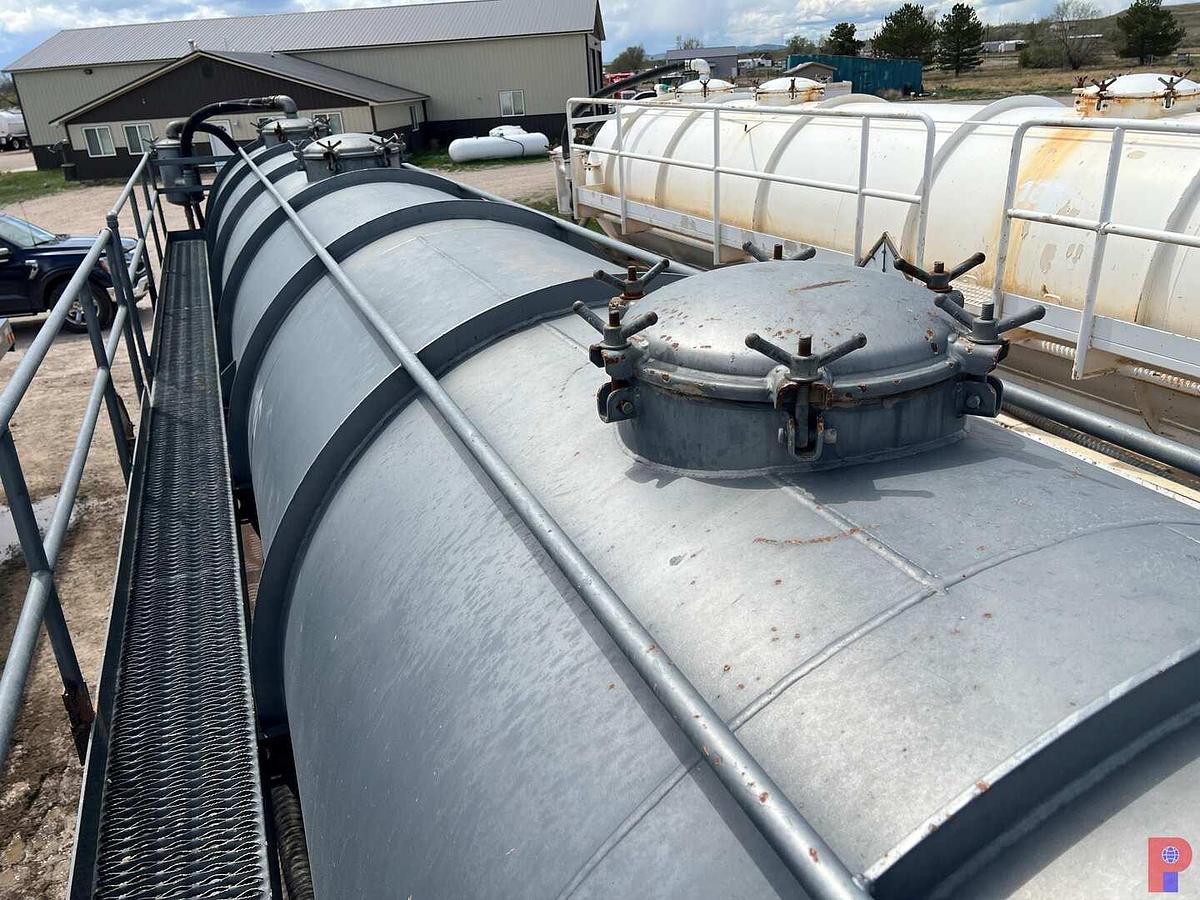 Used 2007 GALYEAN T/A 150BBL STEEL VACUUM TRAILER