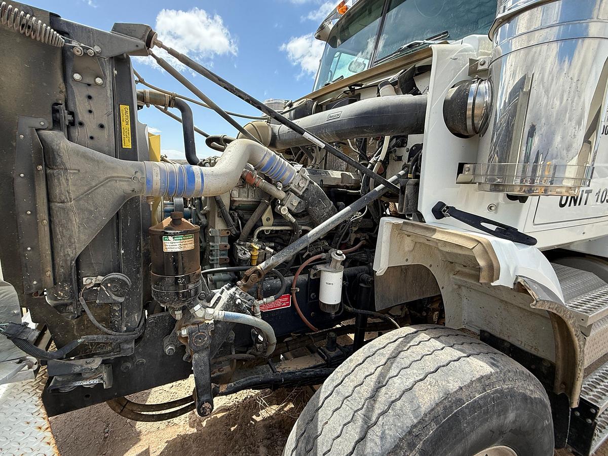 Used 2009 WESTERN STAR 4900 SB BED / POLE WINCH TRUCK (26,000 Miles!!)