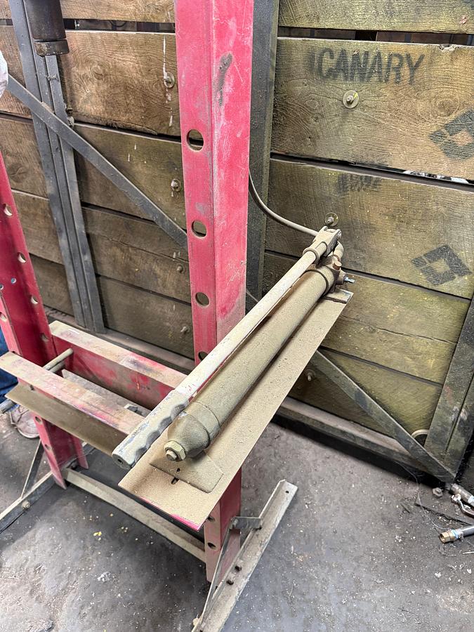 Used CHAMPION 4-1/2” METAL CUTTING BANDSAW ON STAND & 20-TON HYD. SHOP PRESS