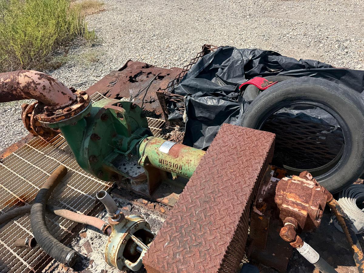 Used CATERPILLAR C15 POWER UNIT W/ FULLER T905 TRANS, SKIDDED