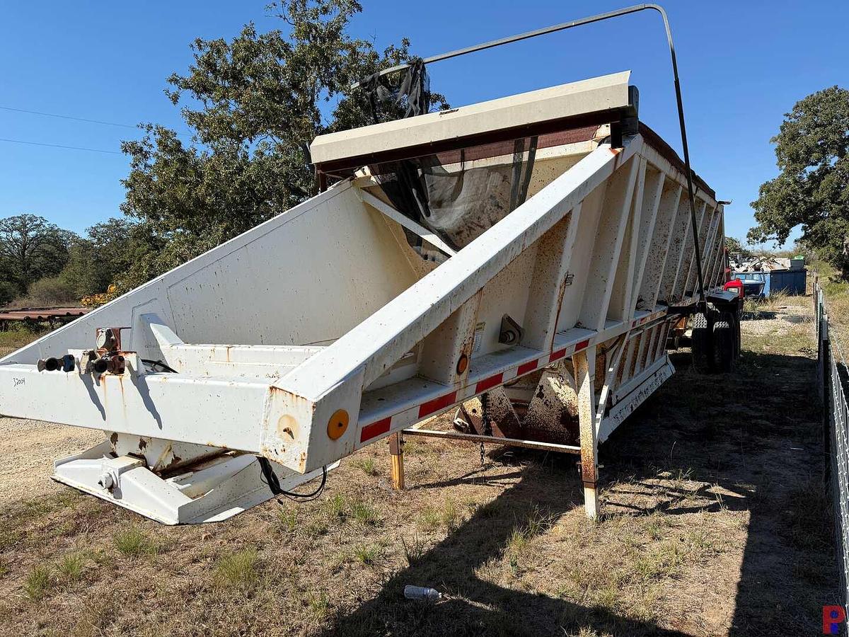 Used 1995 CLEMENT 40’ X 96” T/A BELLY DUMP TRAILER