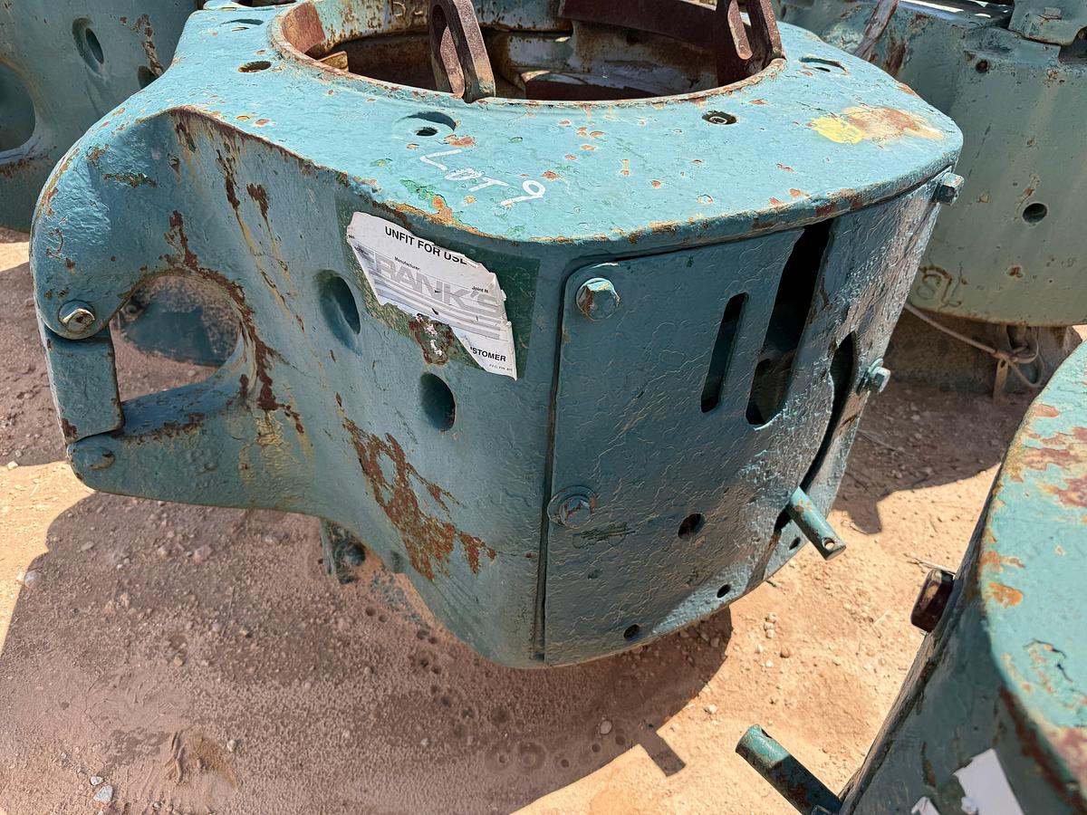 Used LOT W/ (2) BJ 500-TON SLIP TYPE SPIDER CASING ELEVATORS