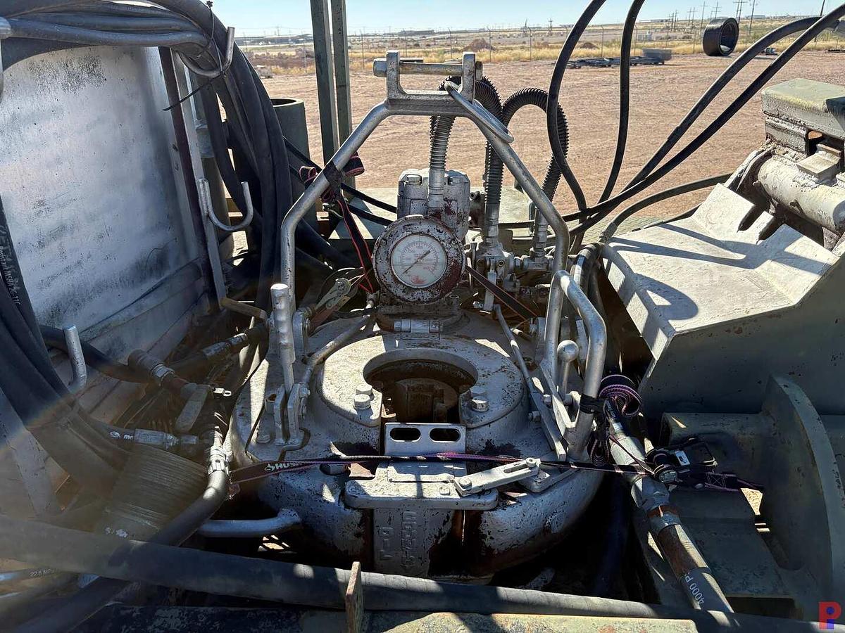 Used 2001 FREIGHTLINER FL70 MOBILE HYDRAULIC POWER PACK TRUCK